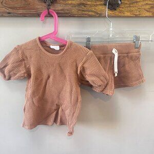 Jamie Kay Waffle Knit 100% Organic‎ Cotton Shorts Set- Size 4